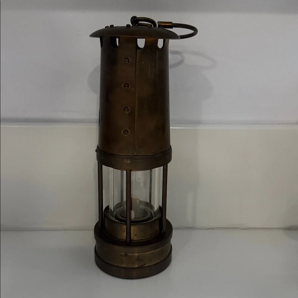 VINTAGE Brass Miners Lamp E Thomas & Williams Cambrian Safety Lamp Made in Wales